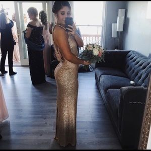 ELEGANT BRIDESMAID DRESS